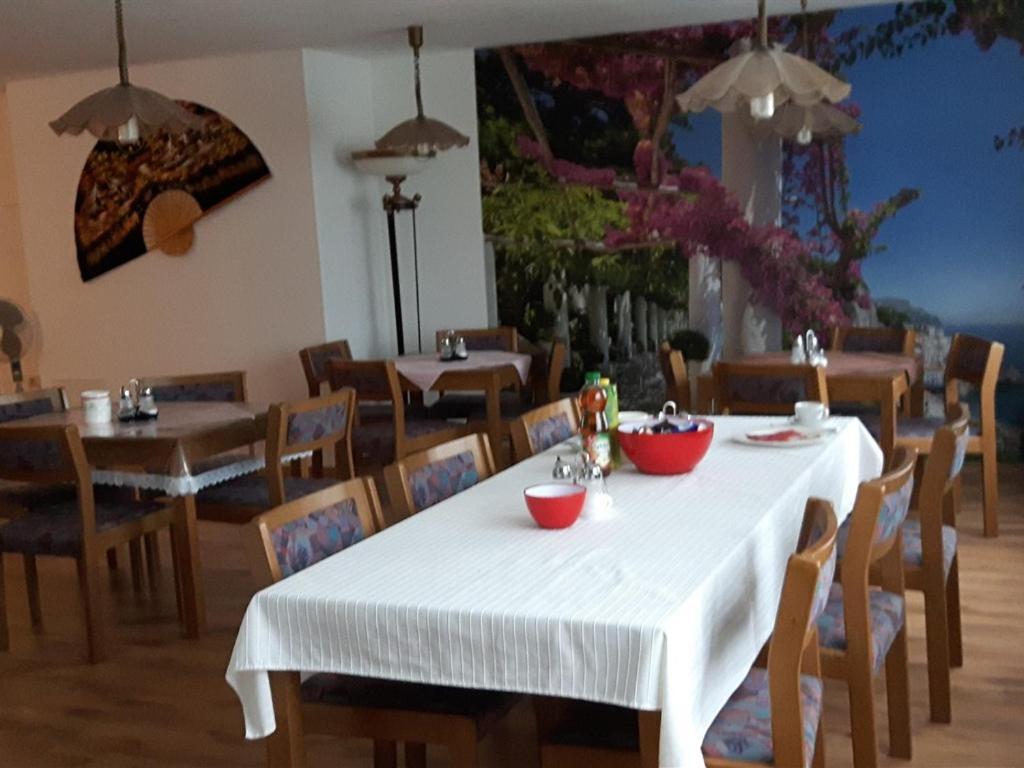 City Hotel Bauer Limabach - Oberfrohna Εξωτερικό φωτογραφία