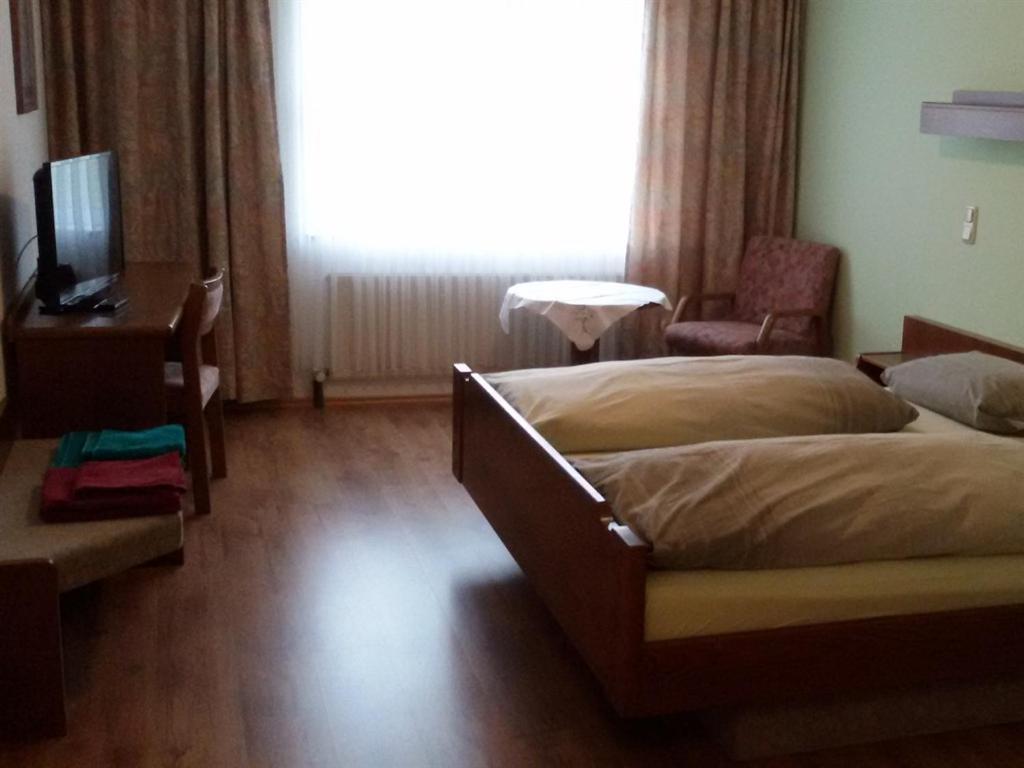 City Hotel Bauer Limabach - Oberfrohna Δωμάτιο φωτογραφία