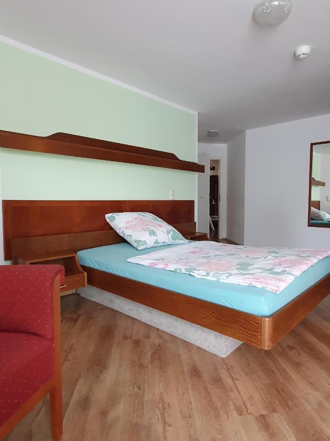 City Hotel Bauer Limabach - Oberfrohna Εξωτερικό φωτογραφία